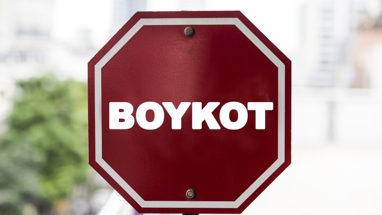Boykot Mu Köleliğe Devam Mı